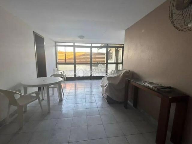 Cobertura com 4 quartos para alugar na José Brambila, 93, Vila Vista Alegre, Cachoeirinha, 307 m2 por R$ 4.500