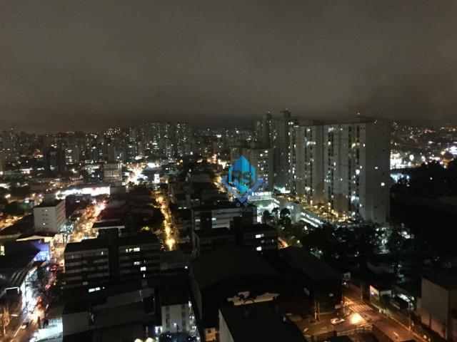 Cobertura à venda com 2 quartos e 144 m² por R$ 950.000