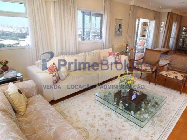 Cobertura á venda com 4 quartos, sendo 4 suítes, 425,35m² 4 Vagas Paraíso São Paulo