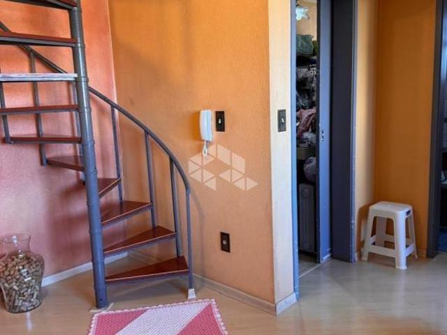 Cobertura a venda de 2 quartos e 1 vaga coberta!