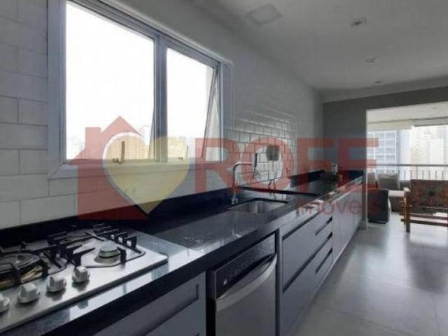 Cobertura à Venda em Pinheiros 140m² | 2 Dorms | 1 Suíte | 4 Banheiros | 2 Vagas | Condomínio C