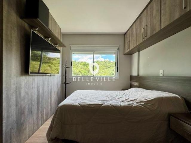 Cobertura à Venda em Santa Felicidade com 2 quarto