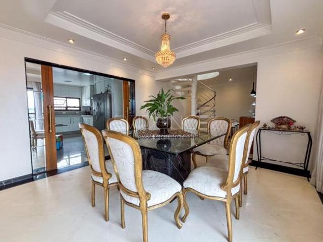 Cobertura à venda na Vila Carrão com 271 m² Piscina Churrasqueira