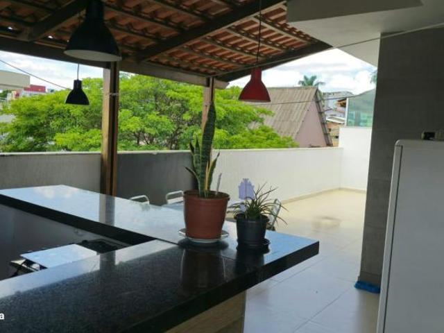 Cobertura á Venda no Santa Amélia