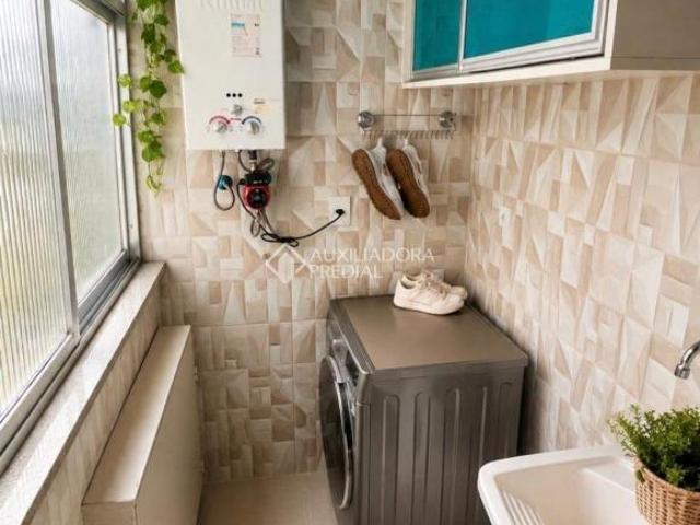 Cobertura de 1 quarto com 1 vaga à venda no bairro Santana em Porto Alegre