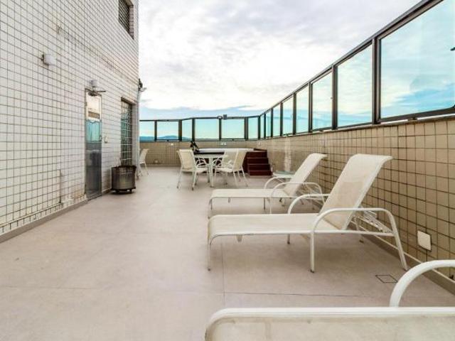 Cobertura duplex à venda no Alto da Lapa | 384 m², 4 suítes e 7 vagas