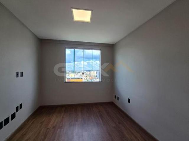 Cobertura Duplex à Venda no Bairro Planalto em Divinópolis MG