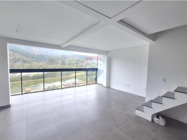 Cobertura Duplex Alto Padrão para alugar por R$6.400,00/mês Condomínio Villa dos Lagos Atibaia/SP