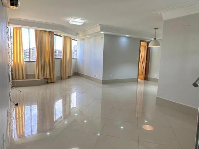 COBERTURA/ DUPLEX ASA NORTE SQN 211| REFORMADA, LAZER COMPLETO E VISTA LIVRE