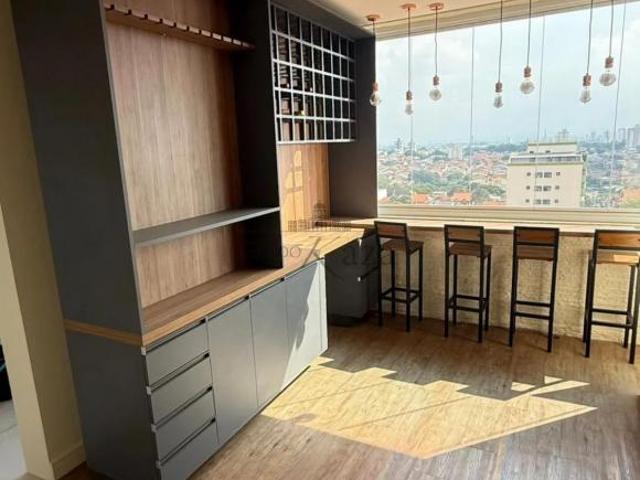 Cobertura Duplex Bosque dos Eucaliptos Condomínio Varandas 3 Quartos 200m2