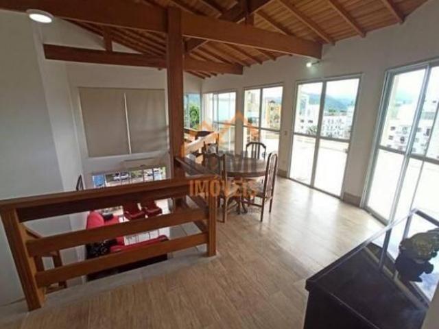 Cobertura Duplex com 4 dormitórios, 2 suítes. Itaguá Ubatuba