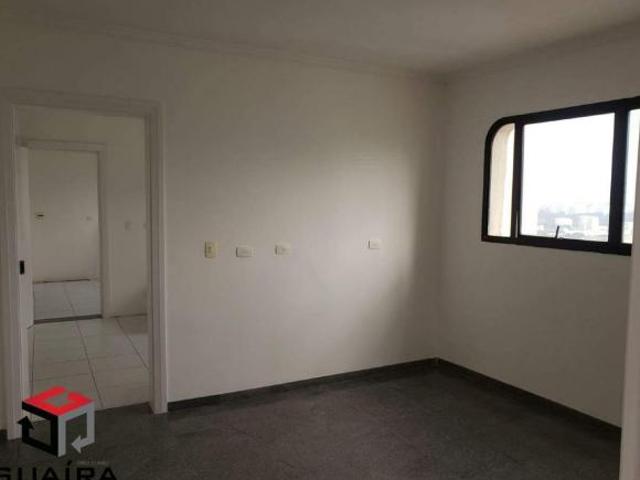 Cobertura Duplex com 647m², localizada no bairro Alto da Boa Vista em São Paulo SP