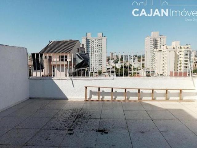 Cobertura duplex com 02 dormitórios e vaga de garagem no bairro Petrópolis