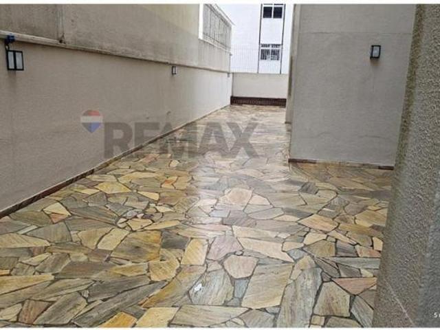 COBERTURA DUPLEX COM 2 SUÍTES CABRAL