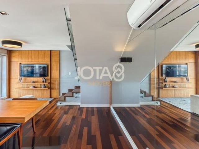 COBERTURA DUPLEX COM 3 VAGAS E 1 SUÍTE!