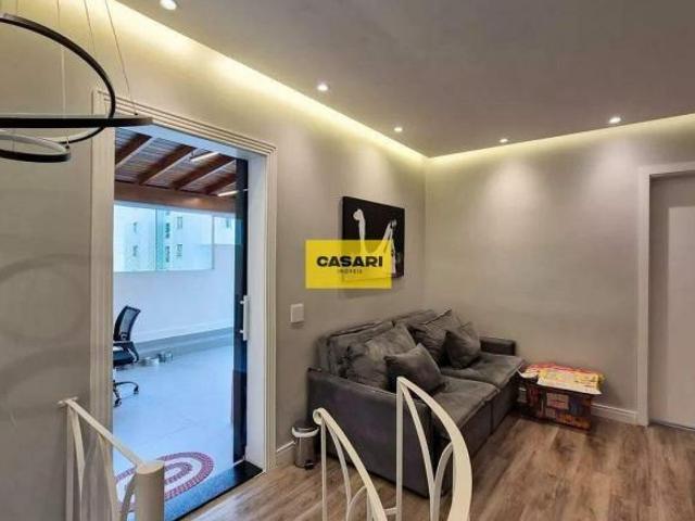 Cobertura duplex espaçosa com varanda gourmet e planejados em São Bernardo do Ca