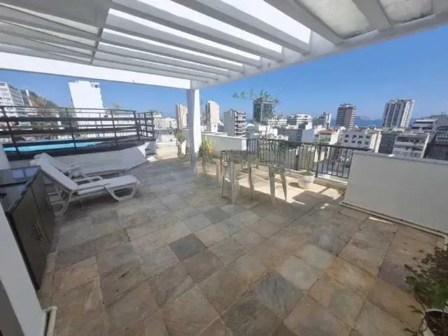 Cobertura duplex para venda possui 153 metros quadrados com 2 quartos