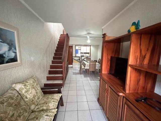 COBERTURA DUPLEX PRAIA GRANDE com 3 dormitórios sendo 2 suítes,1 vaga de garagem,varanda gourmet