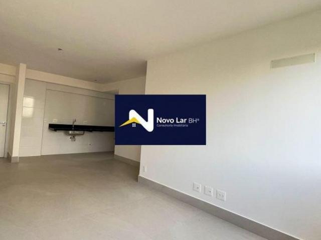 Cobertura Duplex 148m², 3 quartos, suíte, 3 vagas e lazer no bairro Serra