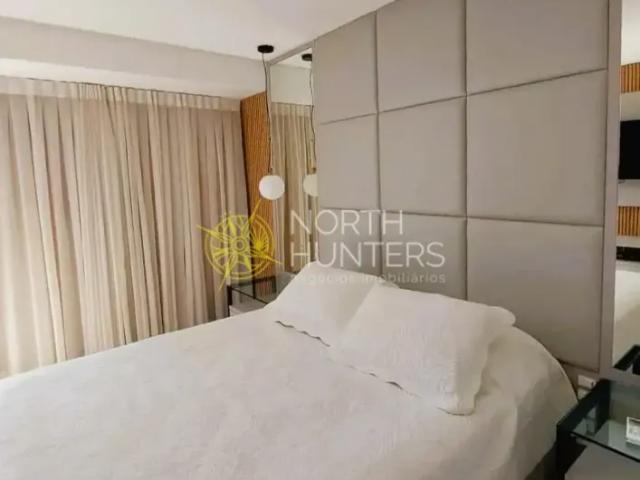 Cobertura Duplex 3 quartos, com jacuzzi, perto do mar de Jurerê