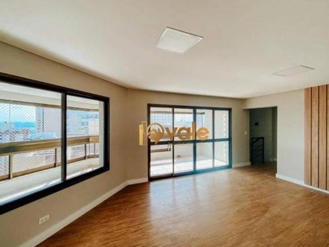 Cobertura em Jardim Bela Vista, São José dos Campos/SP de 430m² 3 quartos à venda por R$ 2.750.000,0