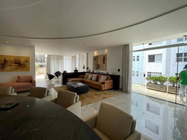 Cobertura em Lourdes, Belo Horizonte/MG de 540m² 4 quartos à venda por R$ 2.890.000,00