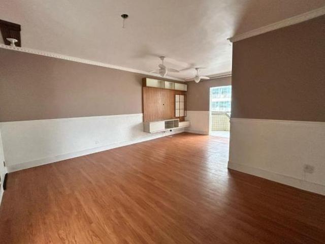 Cobertura em Vila Tupi, Praia Grande/SP de 139m² 3 quartos à venda por R$ 750.000,00