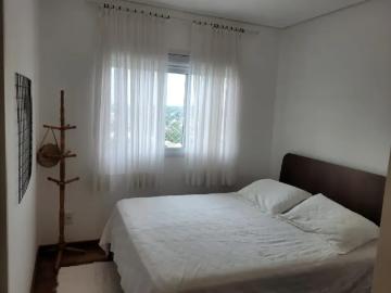 Cobertura em Vila Santa Catarina com 131m², 3 dormitórios sendo 1 suíte e 3 vagas de garagem