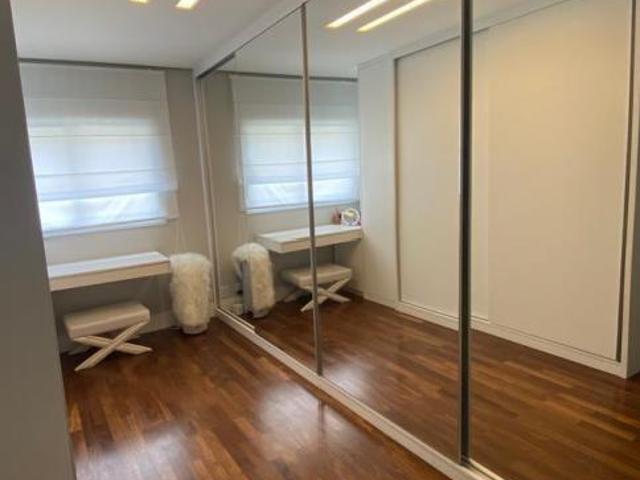 Cobertura impecável no Panamby com hidromassagem e churrasqueira privativa