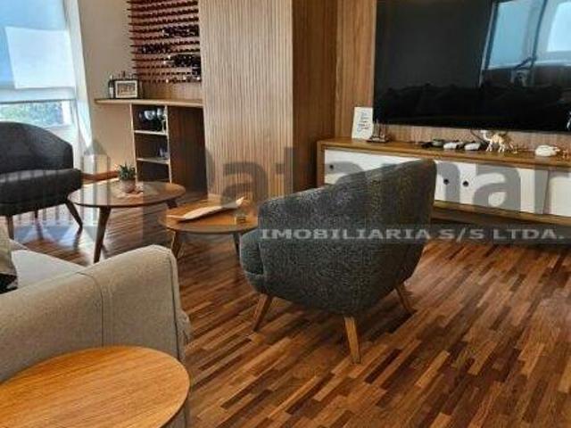Cobertura Luxuosa com 3 Suítes e 3 Vagas Localização Privilegiada!