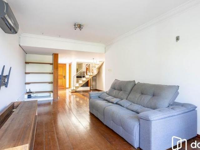 Cobertura na Dinarte Ribeiro/2 Dorm. Suíte/ No coração do Moinhos de Vento