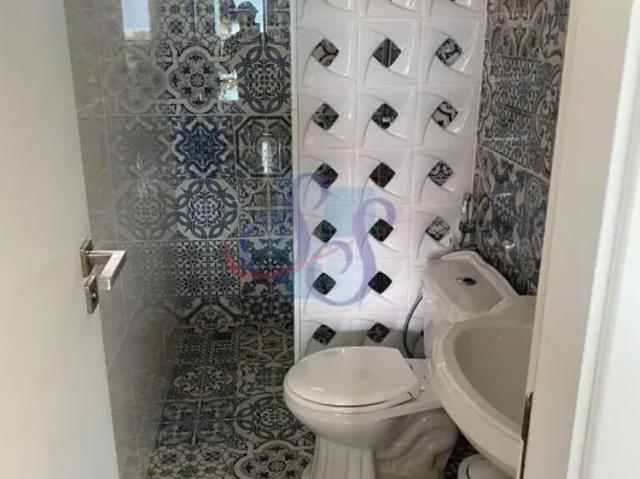 Cobertura nascente, mobiliada e com linda vista para o mar!
