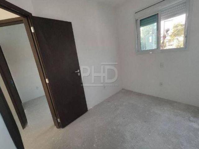 Cobertura Sem Condomínio à Venda com 92m2, 2 quartos, 1 suíte, 3 banheiros, 2 vagas, Jardim Ocara, S