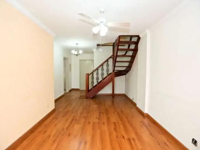 Cobertura para Venda em Taubaté/SP Centro 3 Quartos