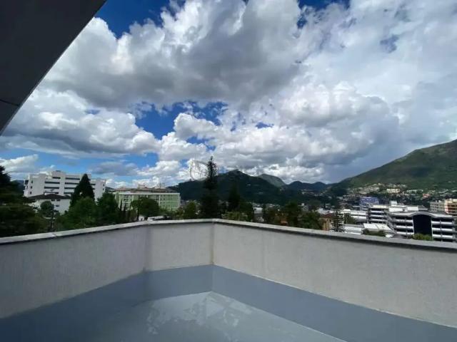 Cobertura para Venda em Teresópolis/RJ Alto 2 Quartos