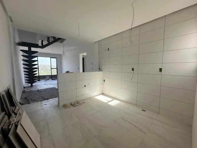 Cobertura para Venda em Volta Redonda/RJ Monte Castelo 2 Quartos