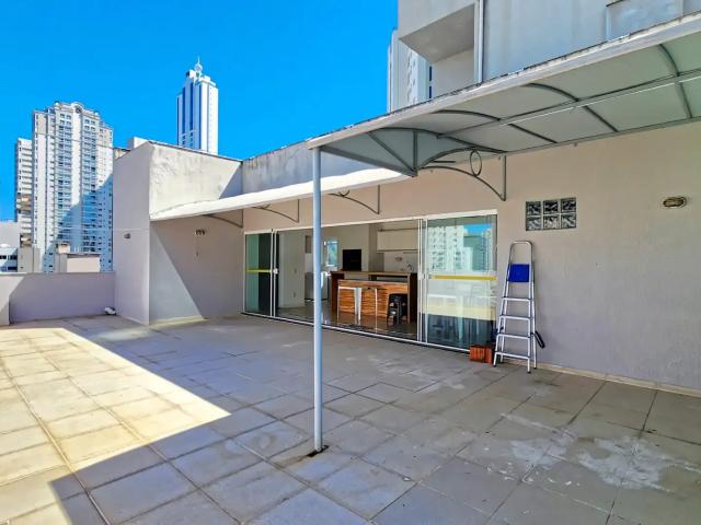 Cobertura para Venda em Balneário Camboriú/SC Centro 4 Quartos