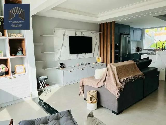 Cobertura para Venda em Balneário Camboriú/SC Praia dos Amores 2 Quartos