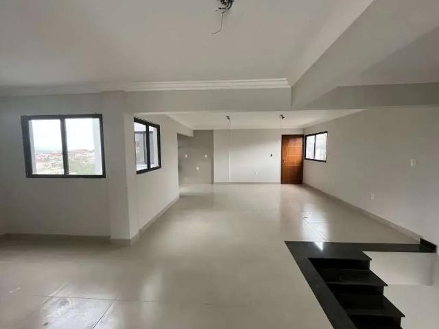 Cobertura para Venda em Barbacena/MG São José 3 Quartos