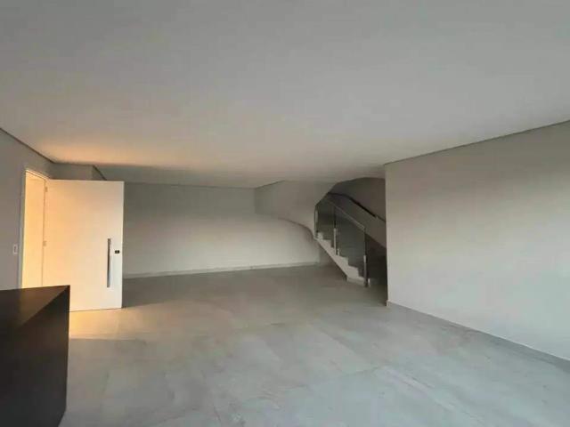 Cobertura para Venda em Belo Horizonte/MG Lourdes 3 Quartos