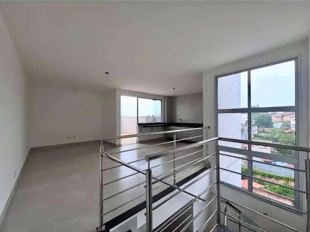 Cobertura para Venda em Belo Horizonte/MG Santa Rosa 3 Quartos