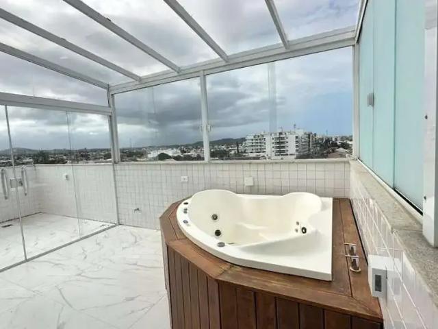 Cobertura para Venda em Cabo Frio/RJ Braga 3 Quartos