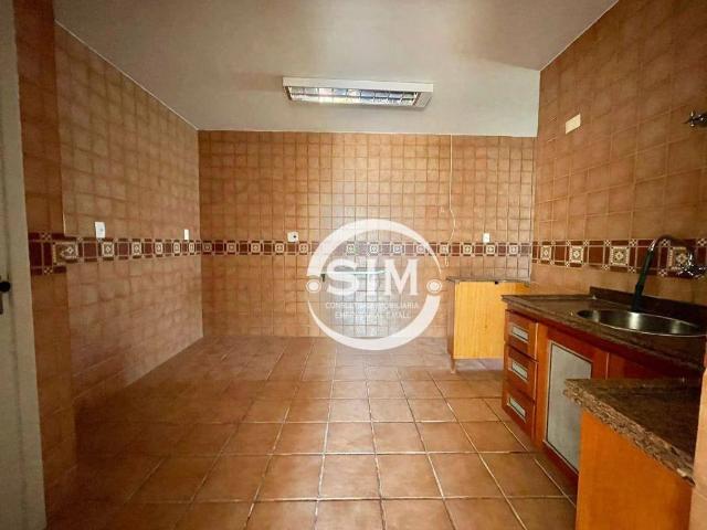 Cobertura para Venda em Cabo Frio/RJ Centro 3 Quartos