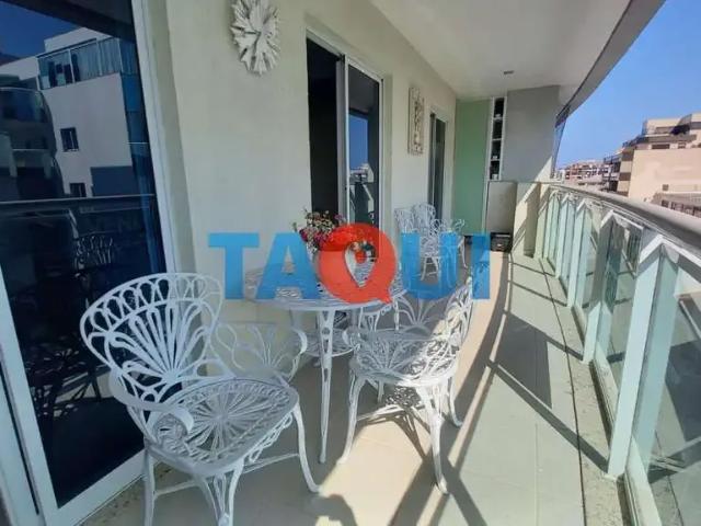 Cobertura para Venda em Cabo Frio/RJ Centro 3 Quartos
