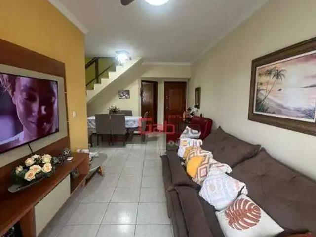 Cobertura para Venda em Cabo Frio/RJ Centro 4 Quartos