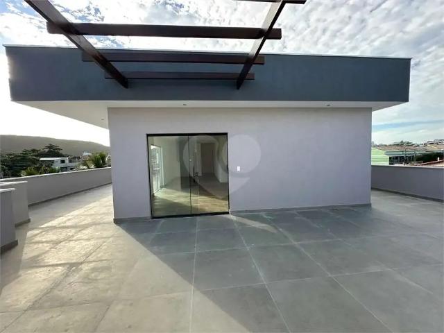 Cobertura para Venda em Cabo Frio/RJ Ogiva 3 Quartos