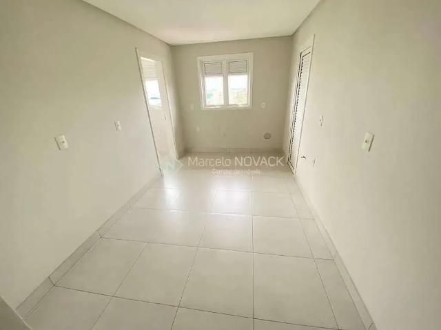 Cobertura para Venda em Criciúma/SC Centro 4 Quartos