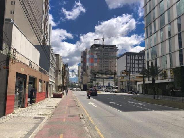 Cobertura para Venda em Curitiba, CENTRO, 3 dormitórios, 1 suíte, 5 banheiros, 2 vagas