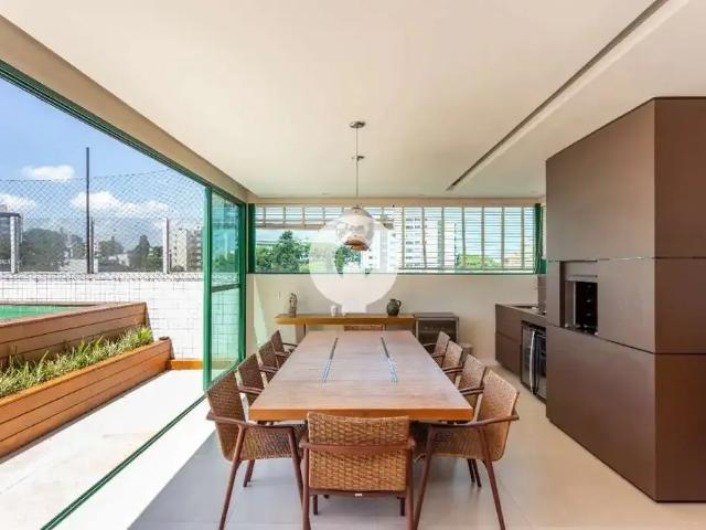 Cobertura para Venda em Curitiba/PR Mercês 3 Quartos