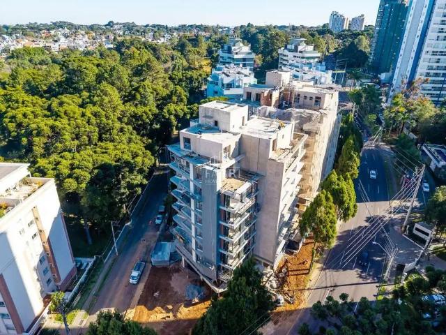 Cobertura para Venda em Curitiba/PR Mossunguê 3 Quartos